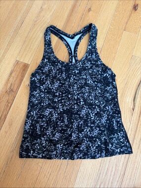 Lululemon Women’s Black & Gray Racerback Tank Top